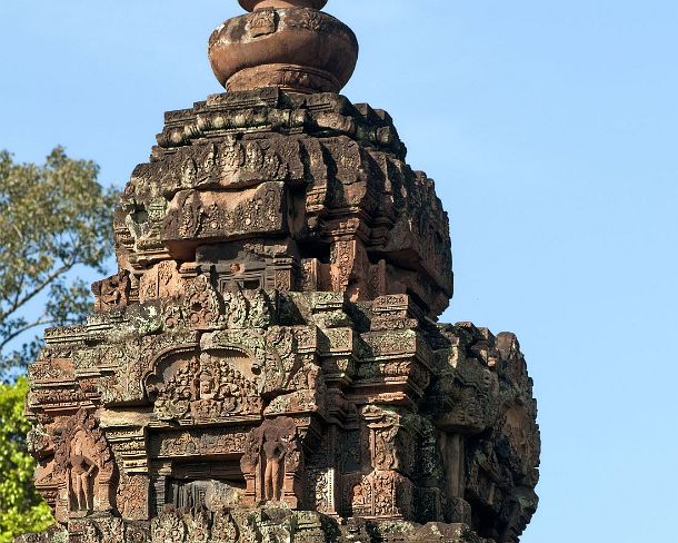 sm_banteisreigN1416 Tower within the Banteay Srei temple, Citadel of the Women, Angkor, Cambodia