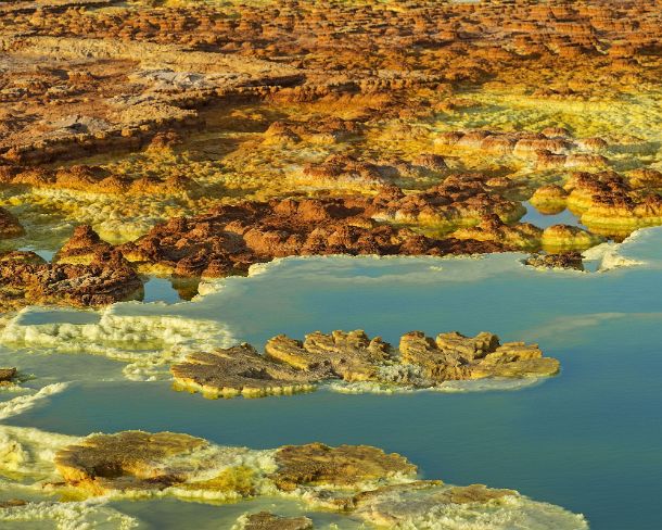 sm1gva_ET_cx3687_g Salt structures in an acid brine pool, geothermal field of Dallol, Danakil depression, Afar Triangle, Ethiopia