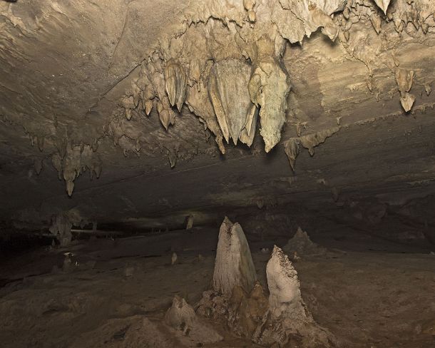 sm_deercave_0005 Calcite deposits and drip stone formations inside Lang Cave, Gunung Mulu National Park, Sarawak, Borneo, Malaysia