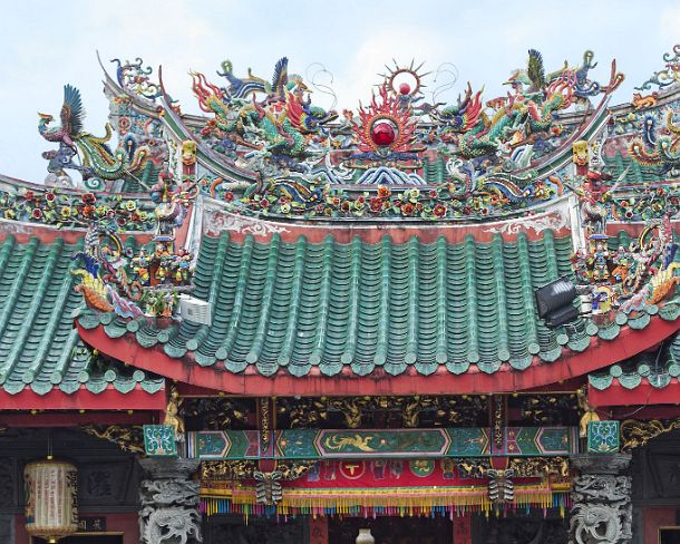 smn18N Hokkien Chinese Hong San Si temple, situated in historic Carpenter Street of Kuching, Sarawak, Borneo, Malaysia