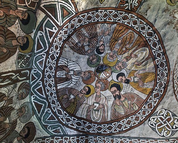 smgva_ET_x2442_g Cupola with nine Apostels, note as well the pervasive pattern of tracery, coupola with nine Apostels, fresco in the orthodox rock-hewn church Abuna Yemata ,...