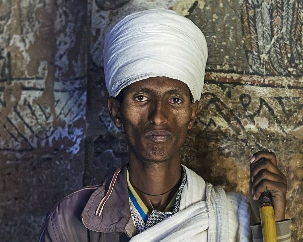 smgva_ET_x2460_g Orthodox priest of rock-hewn church Abuna Yemata Guh, Gheralta region, Tigray, Ethiopia