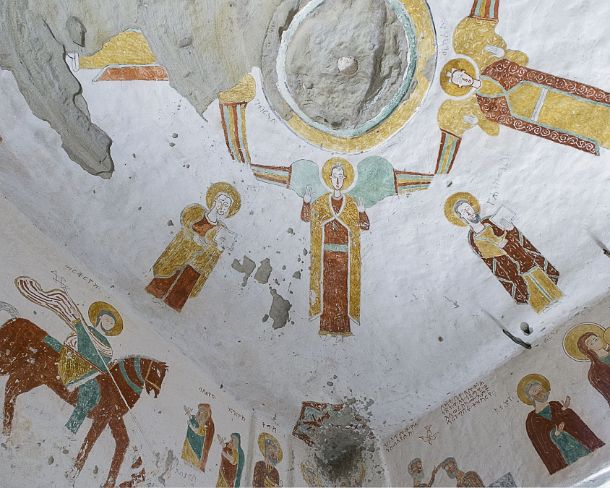 smgva_ET_x2141_g Ceiling depicting a circle Archangels and Evangelists, f resco in the orthodox rock-hewn church Daniel Qorqor, Gheralta region, Tigray, Ethiopia