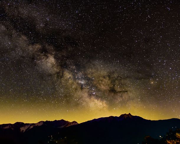 output2_TIIFF2_milkyway Stars sky with Milkyway galaxy above the mountain panorama of the Lower Rhone Valley, Valais, Switzerland